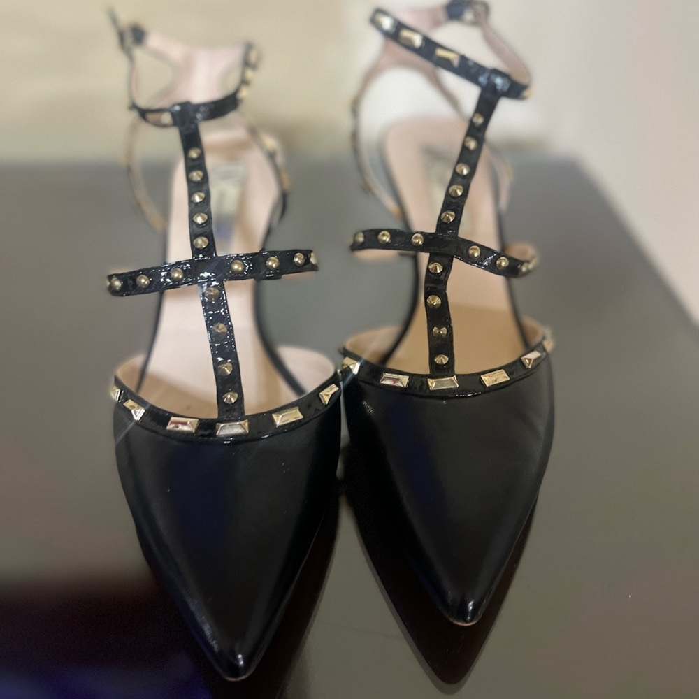 INC Black heels